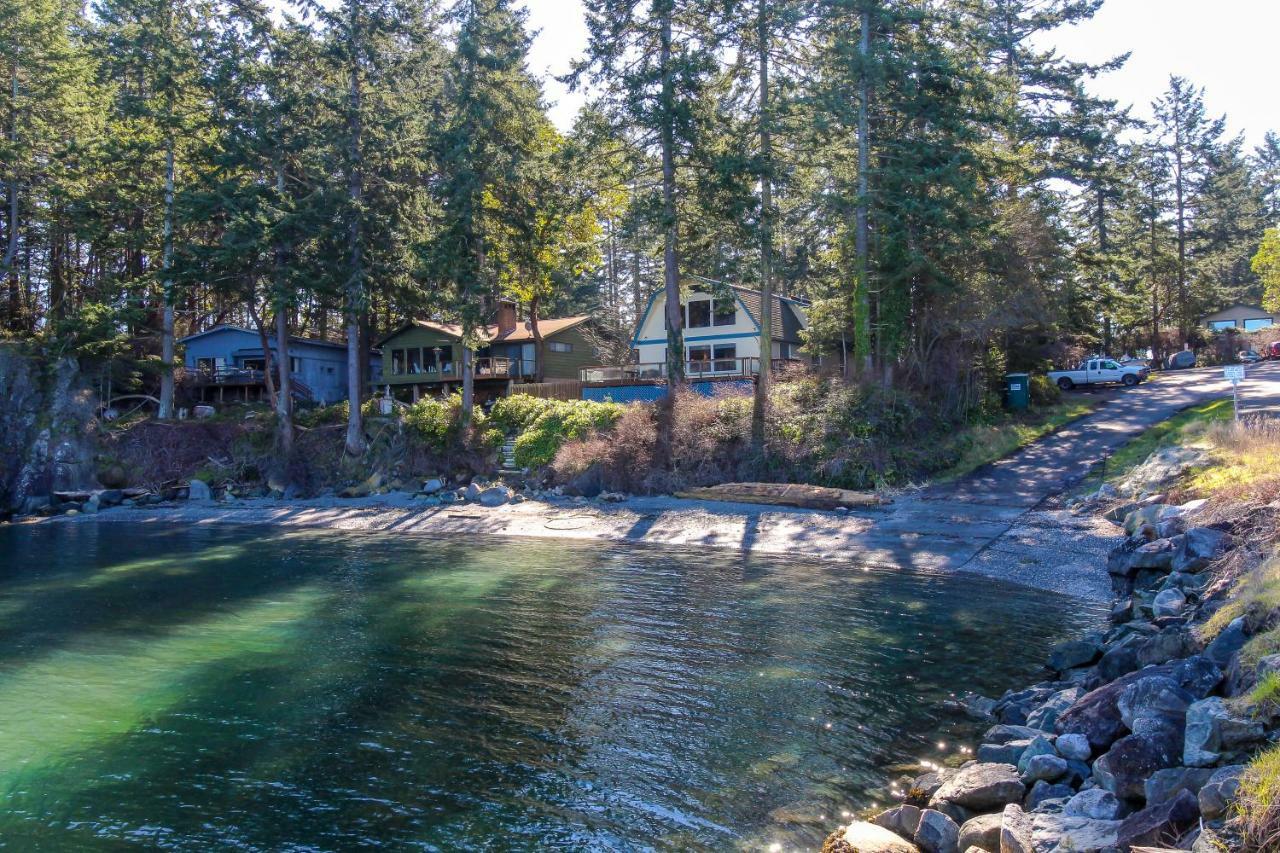Lopez Island Hunter Bay Waterfront Home Exterior photo