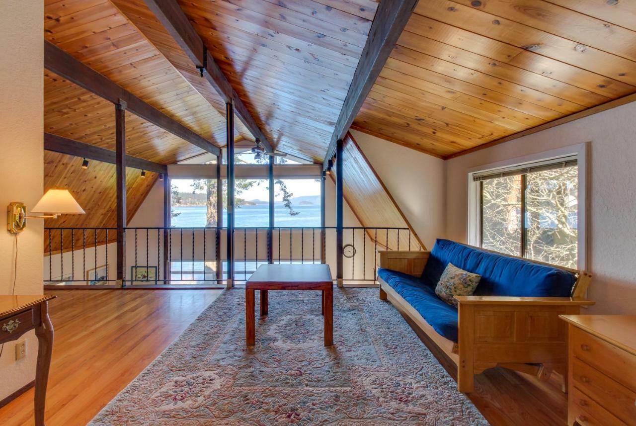 Lopez Island Hunter Bay Waterfront Home Exterior photo