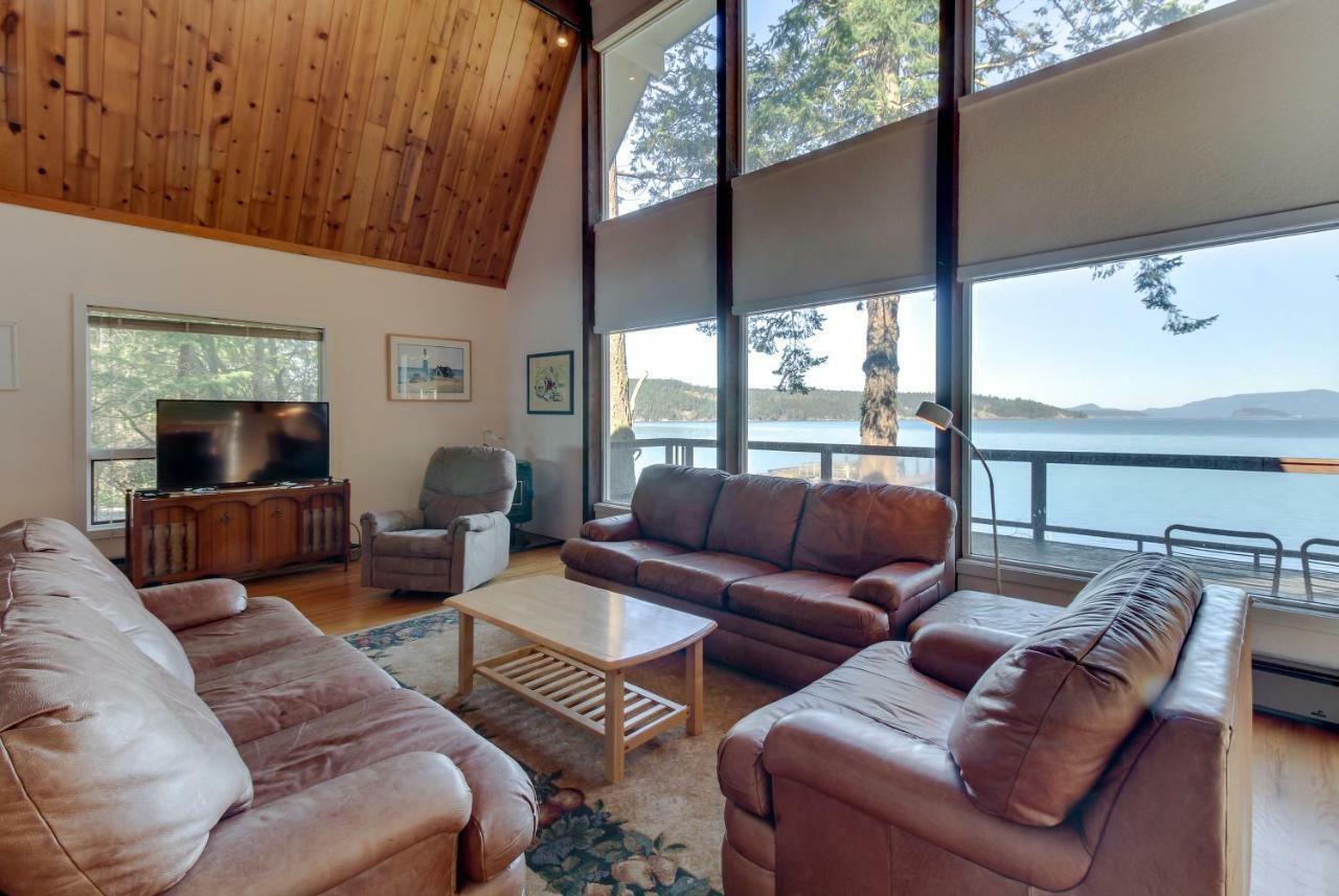 Lopez Island Hunter Bay Waterfront Home Exterior photo